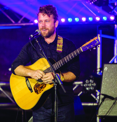 Cumberland Caverns Live, Jon Stickly.JPG