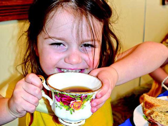 6 cute kid alone