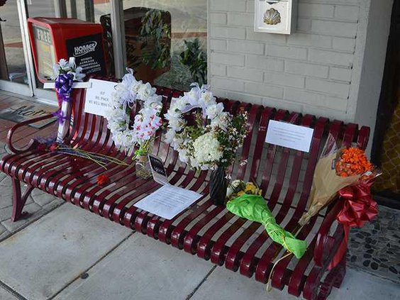 Kenneth Pack bench original